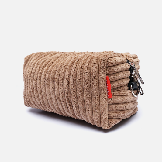 Cozy ribbed toiletry bag
