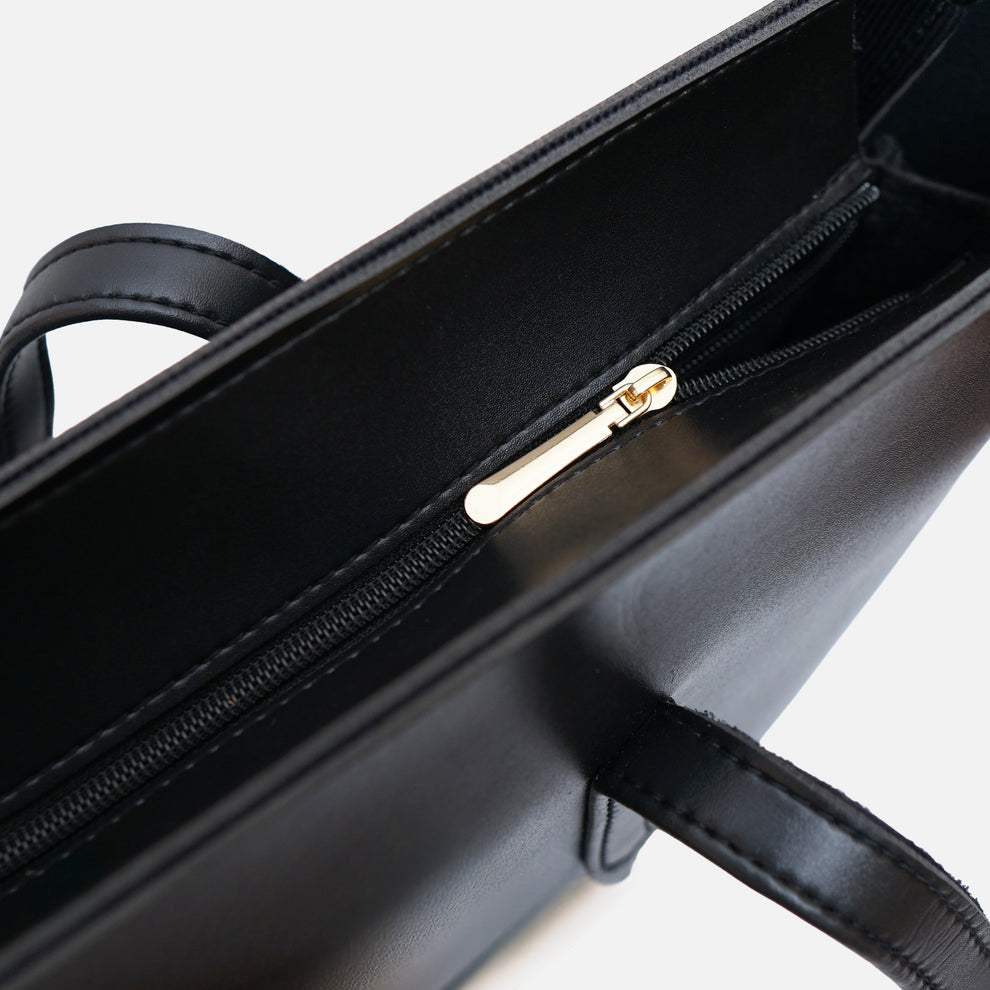 Basic Black Tote bag