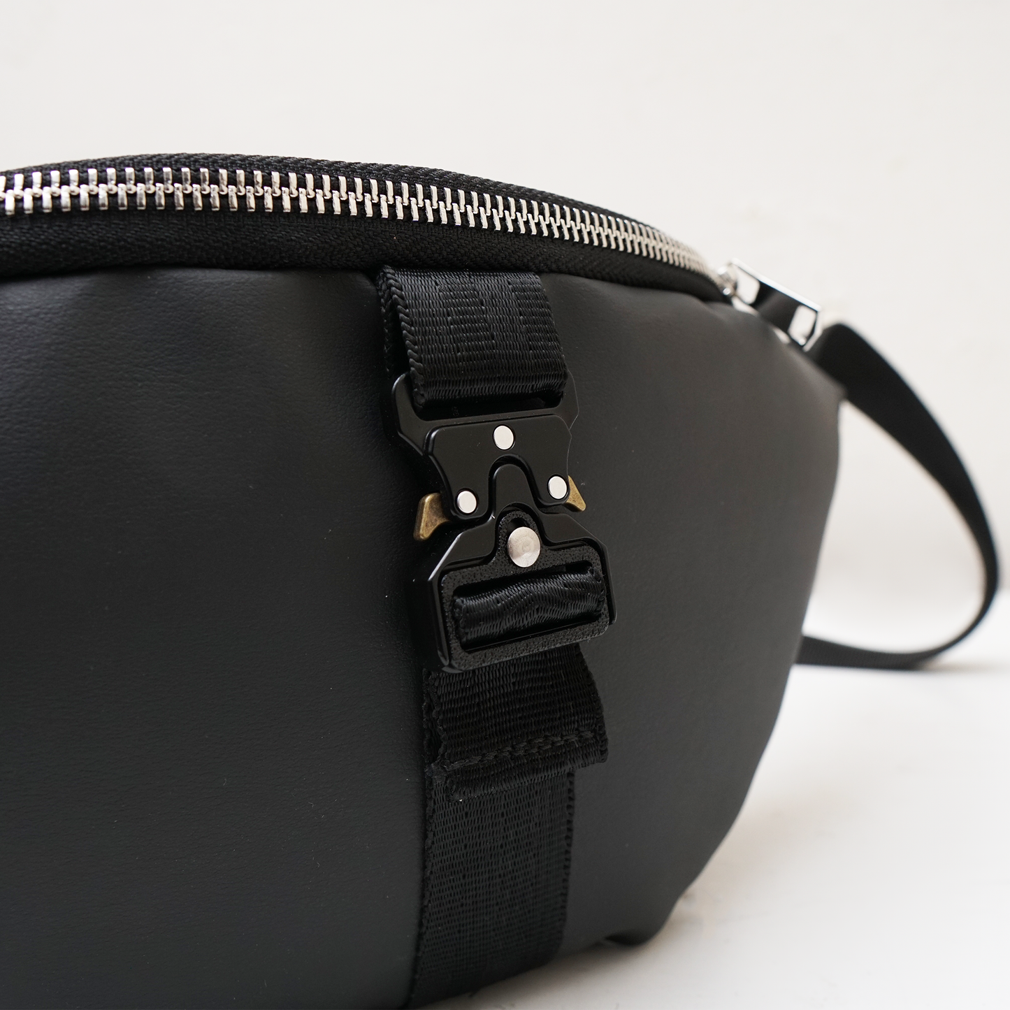 Premium black Fanny bag
