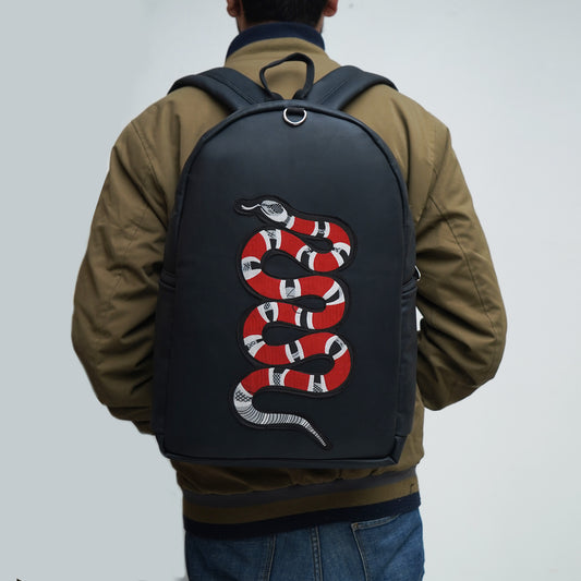 Embroiderd snake backpack