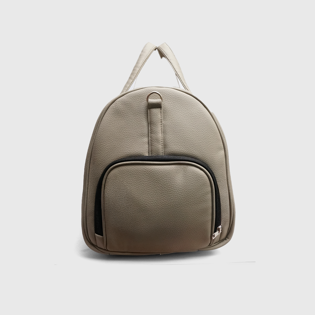 Cream gym duffle bag with large storage capacity