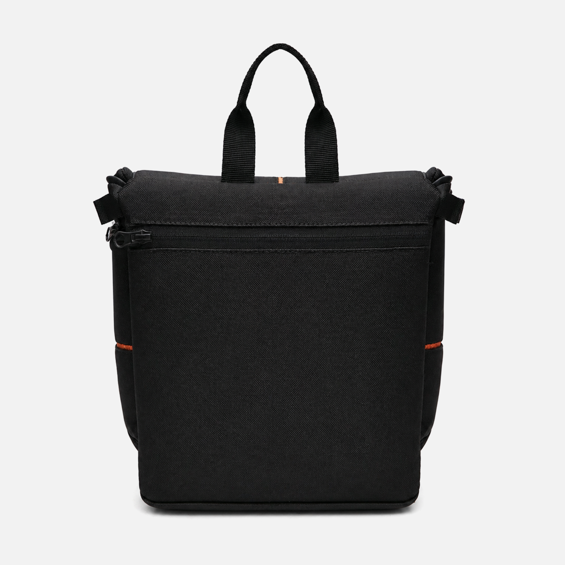 Spacious mesh pockets in hanging toiletry bag for toiletries and accessories storage