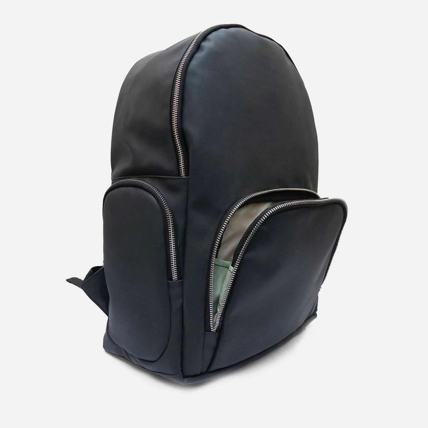 Black ace backpack – A tailor's son
