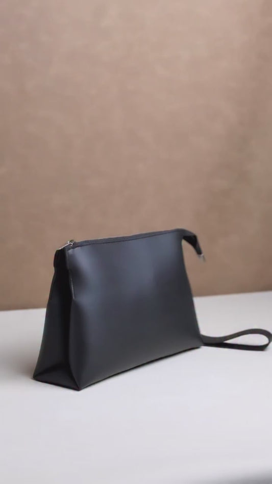NOIRÉ Clutch