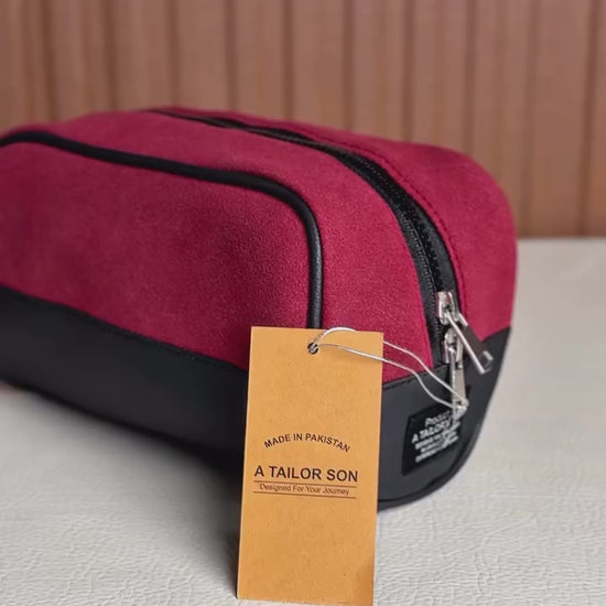 Small bag. Big discipline.Berry Toiletry bag.#atailorson

