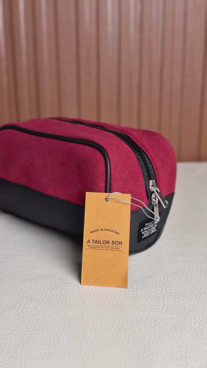 Small bag. Big discipline.Berry Toiletry bag.#atailorson

