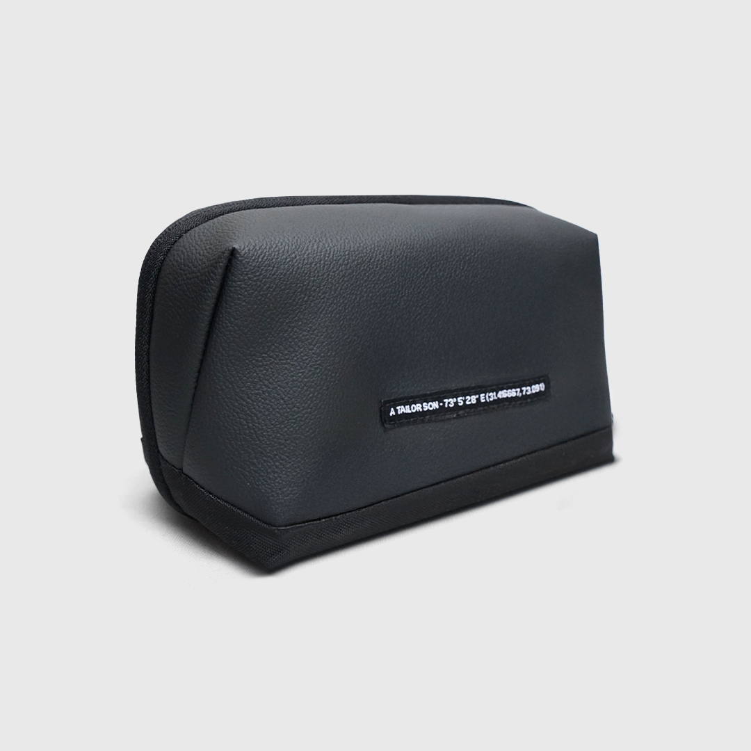 travel tech organizer pouch for cables and chargers